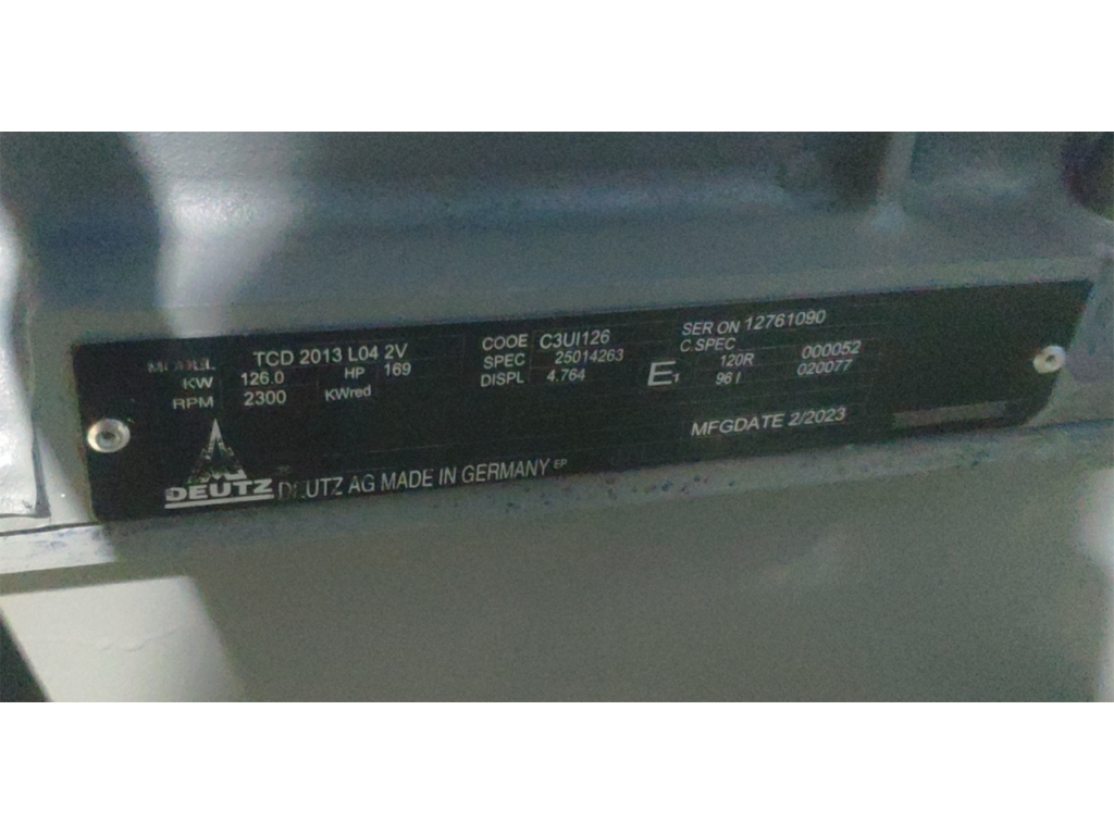 เครื่องยนต์ดีเซล Deutz TCD 2013 L4 2V